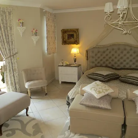 La Maison Jaune Sainte-Maxime